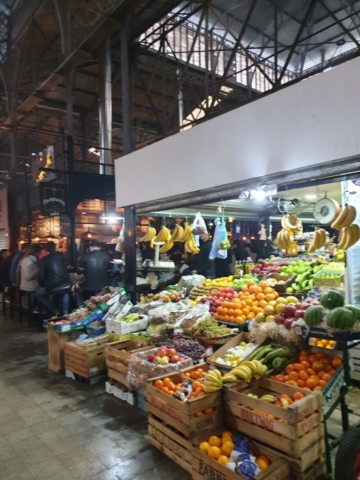 Obststand im Mercado de San Telmo