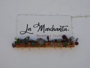 Ein Ladenschild in Villa de Leyva