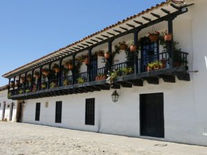 Koloniales Gebäude an der Plaza Mayor